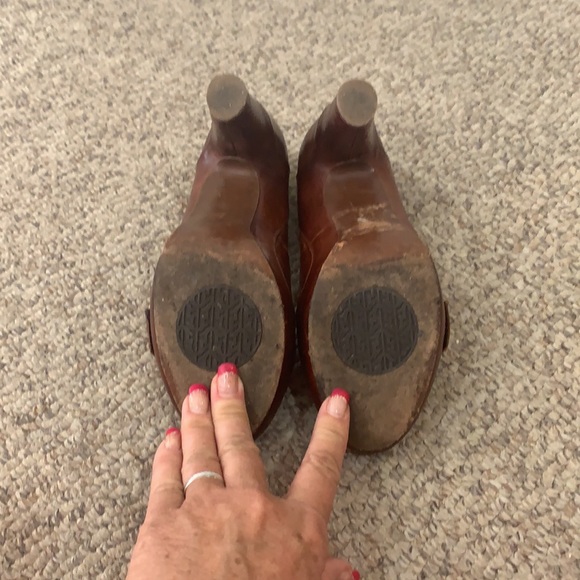 Frye Brown leather Liv Pump heeled pump shoes 7.5 - Picture 8 of 8